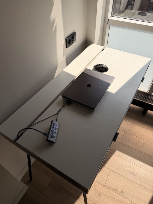 Рабочий стол для дома