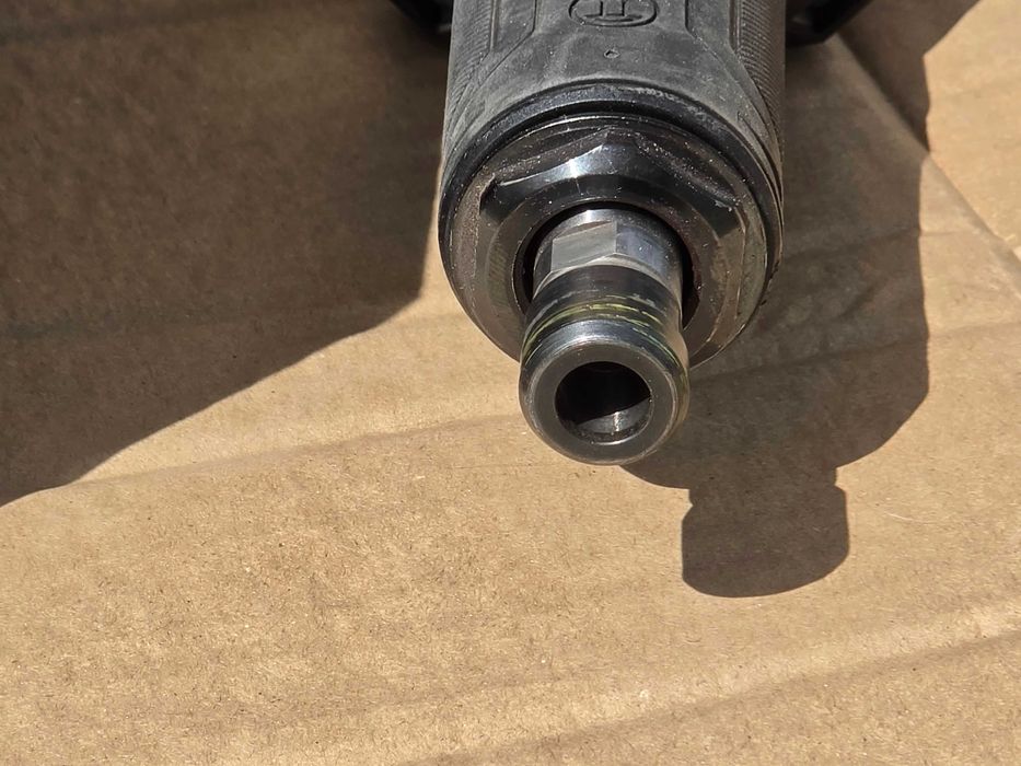 BOSCH GGS 30 LS Polizor drept 750 W
