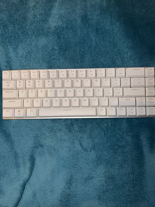 Tastatura Gaming Aqirys Agena White