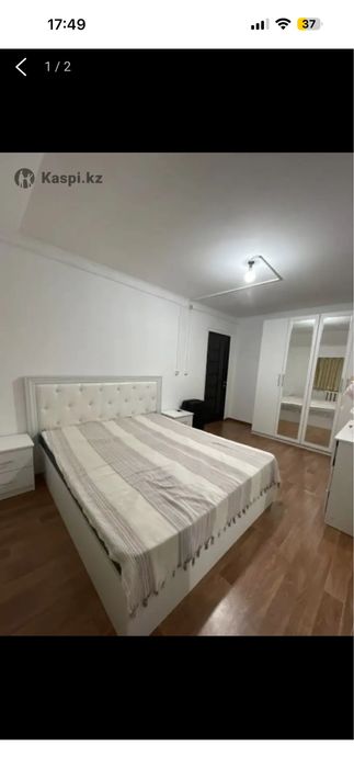 кровать с матрасом