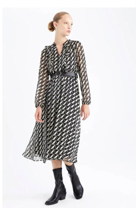 Платье новое рр 44-46