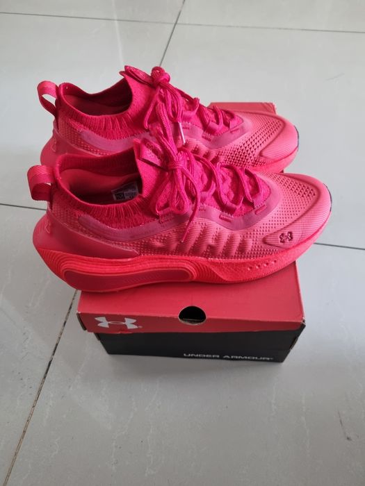 Under armour Pahntom 4, 40