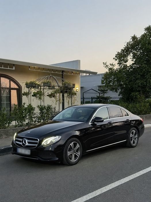 Mercedes-Benz 200