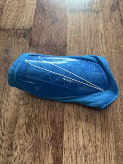 Сини футболни кори Nike Protegga – отлична защита