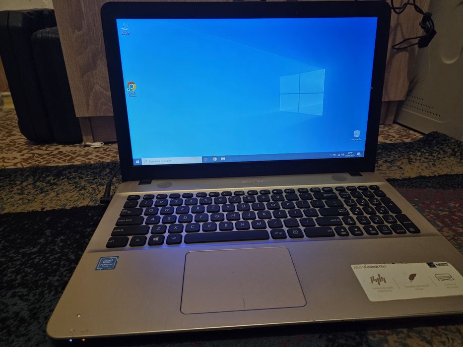 Vând laptop asus -CITITI DESCRIEREA