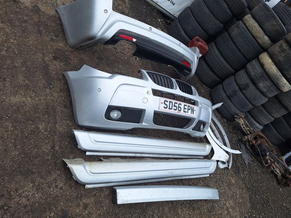M pachet bmw x3 e83 (bara fata ,bara spate,praguri ,bandouri)