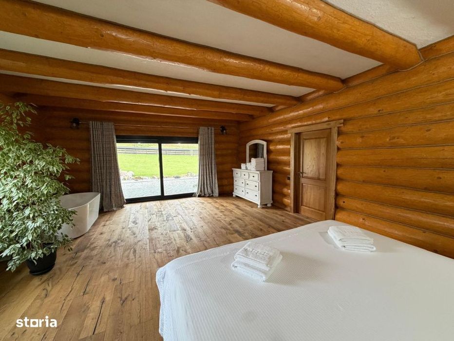 Cabana exclusivista din lemn rotund, 5500mp teren, Sucevita