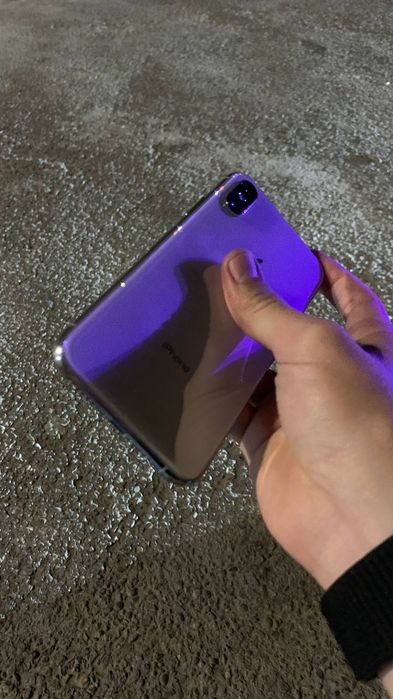 Продаеться IPhone xs 64gb