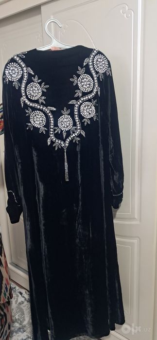 Dubai abaya sotiladi