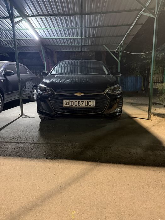 Chervolet Onix Premier 2 Turbo At Plus