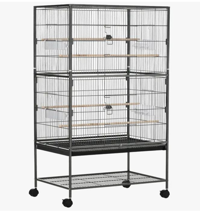 Голяма нова клетка за птици