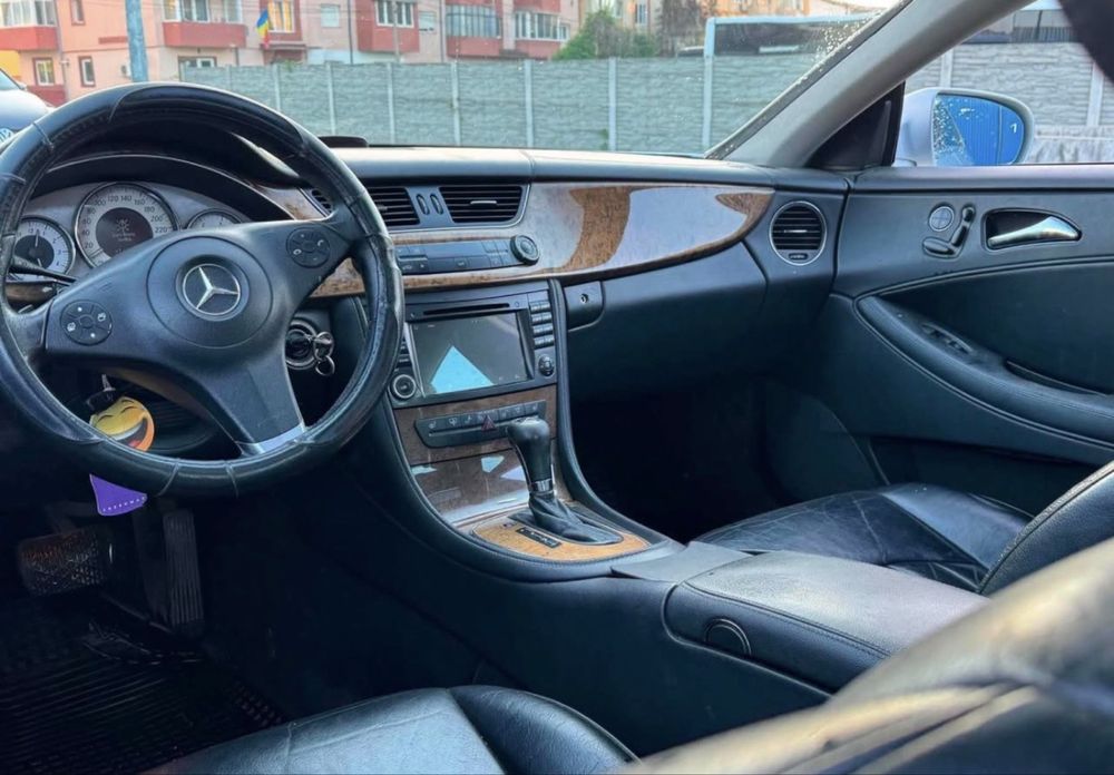 MERCEDES-BENZ CLS 2009 — imagine 5