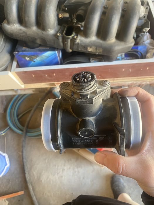 Мерс 3.2 2.8 запчасть лупарик