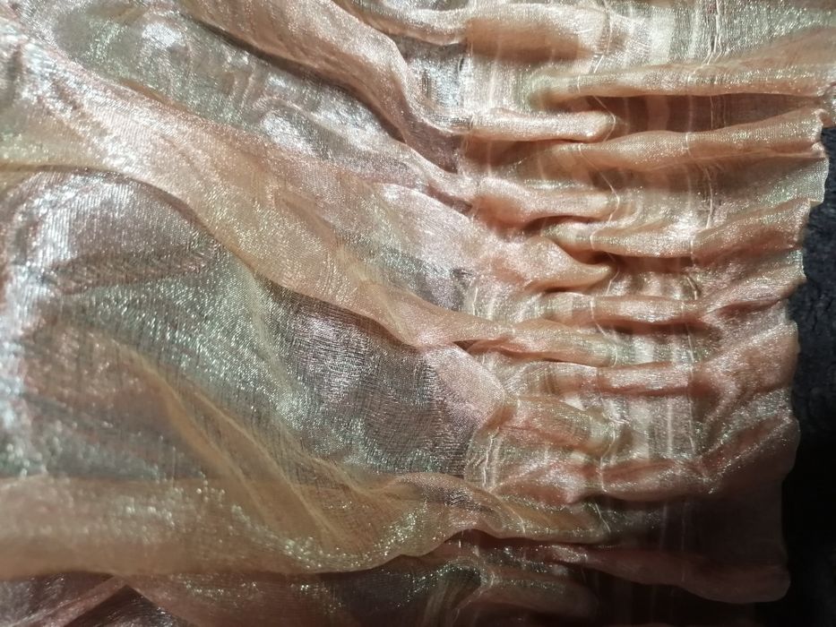 Продам тюль, отличное состояние.