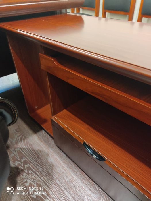 Новая мебель для руководителя