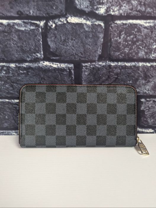Luis Vuitton портмоне