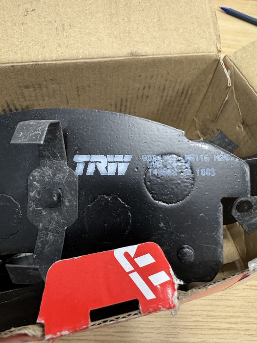 Предни накладки за Chevrolet Camaro 1997 до 2002 г.