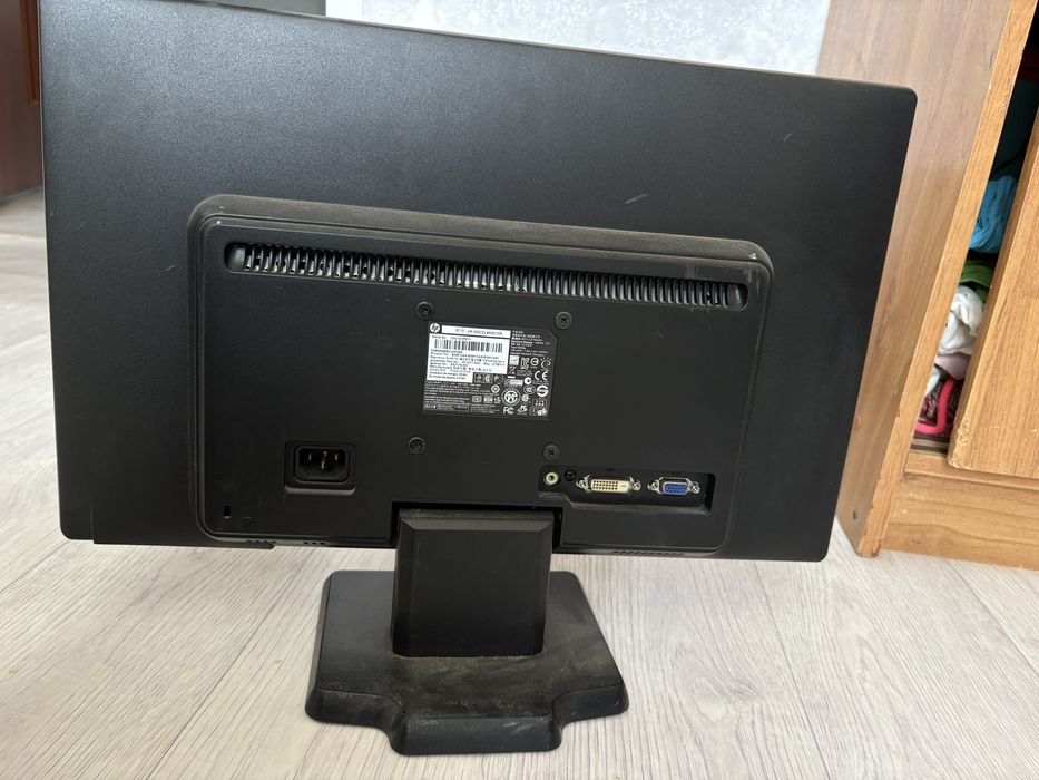 Монитор hp W2072a