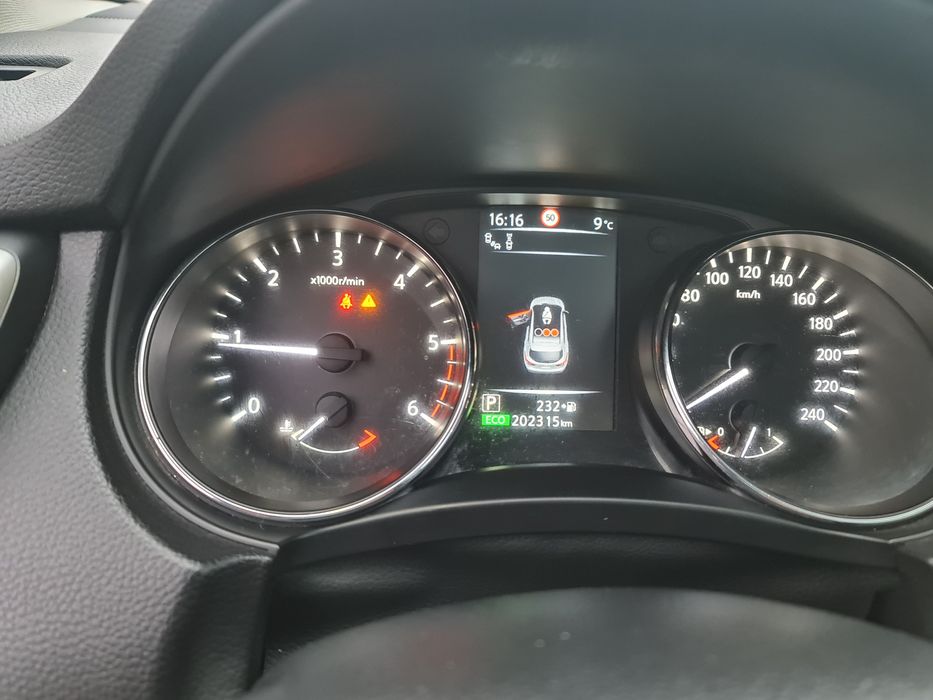 Nissan Qashqai  2016 1.6 D automat