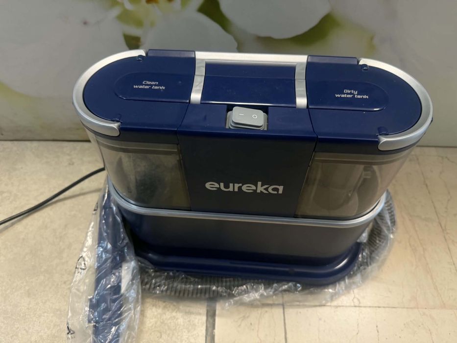 Перяща прахосмукачка Eureka NEY100