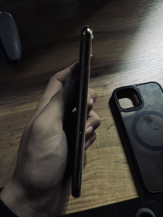 Айфон 11 про голд