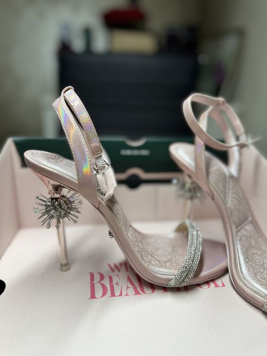 Sandale cu toc Wicked x ALDO