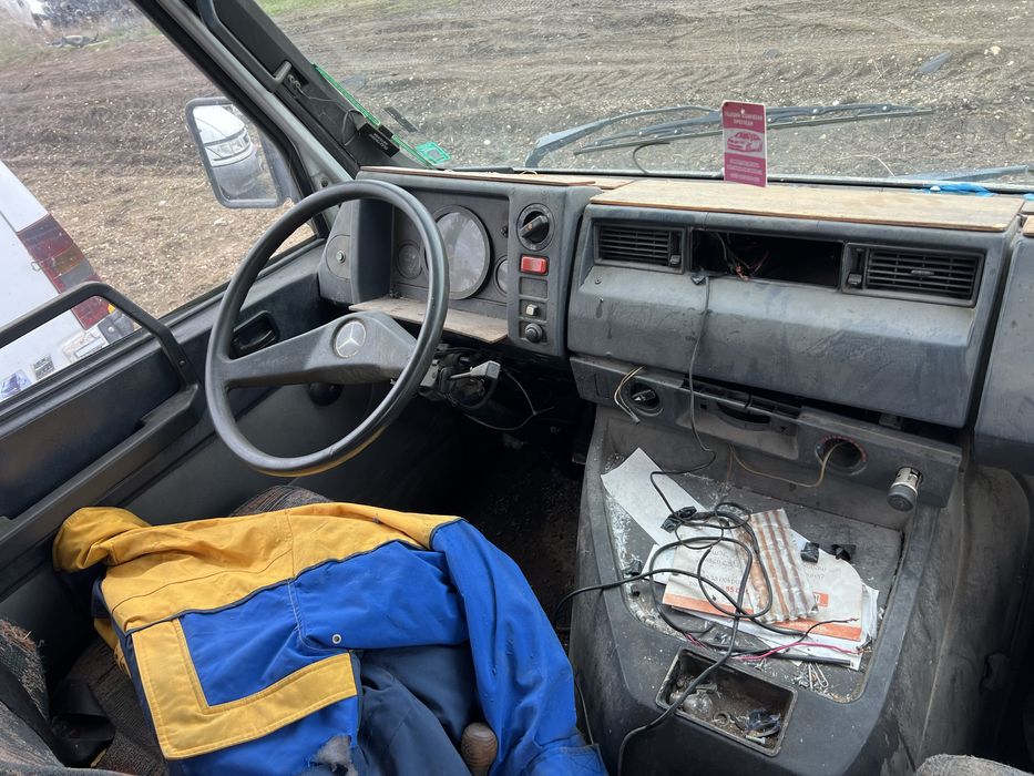 Mercedes MB 207 D , Мерцедес МБ На Части !!!