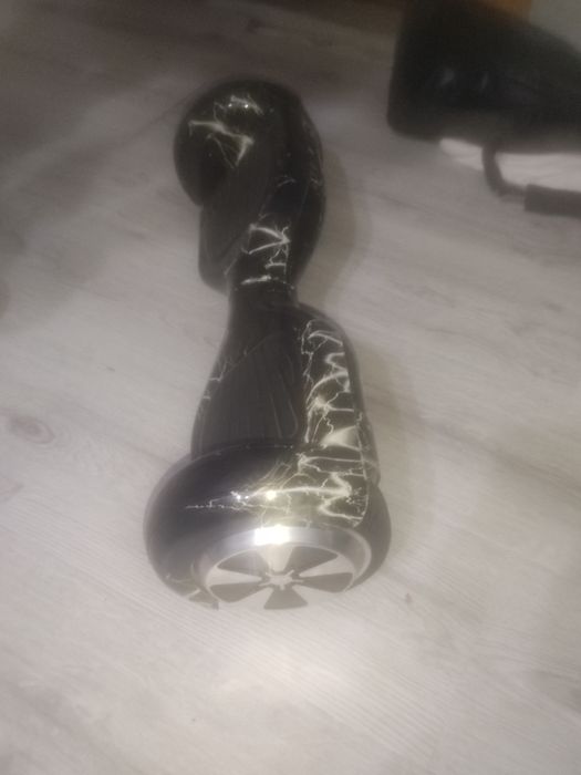 Продаётся гироскутер.