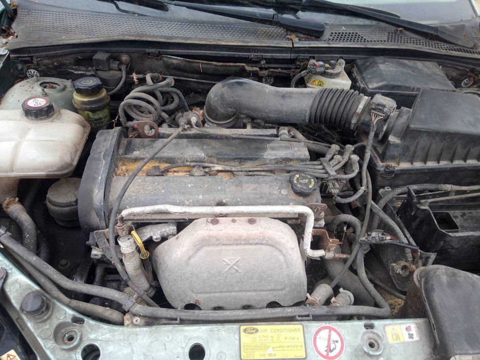 ЧАСТИ Форд ФОКУС Kомби 1998-2004г тип-МК 1 FORD Focus бензин