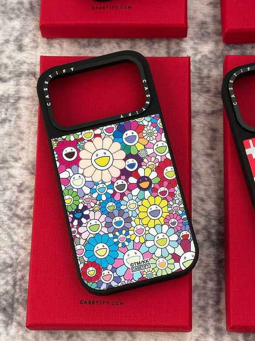 Huse Casetify Takashi Murakami/ Hello Kitty 17, 17 pro si 17 pro max / 16,pro, pro max