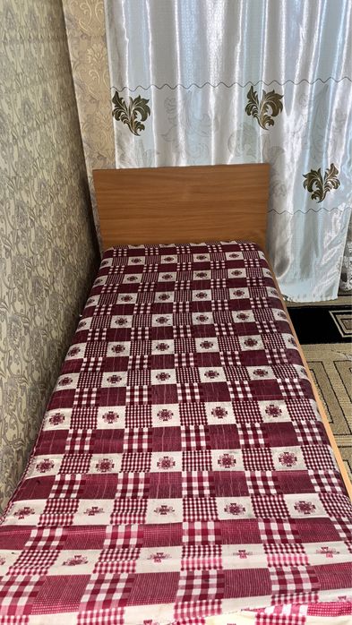 Кровать односпальная