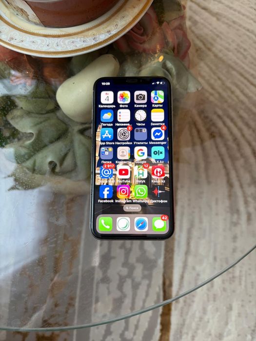Продам Айфон Х. В хорошем состоянии