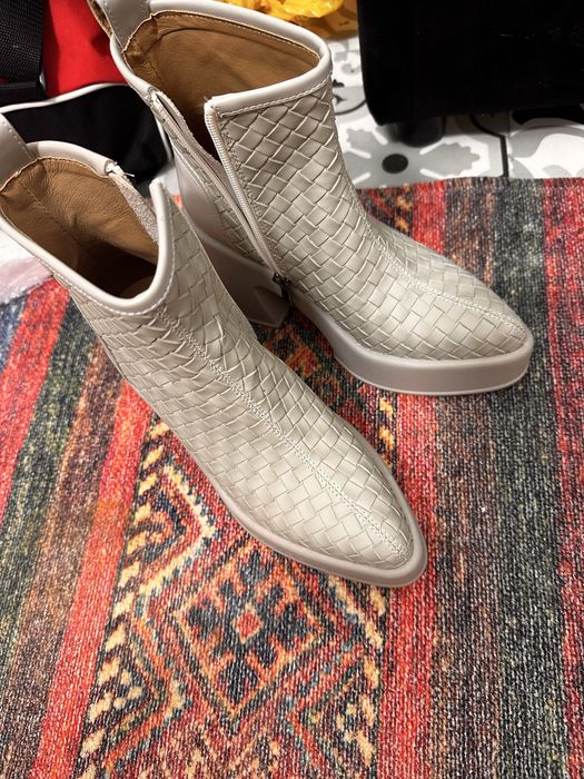 Продам обувь женский