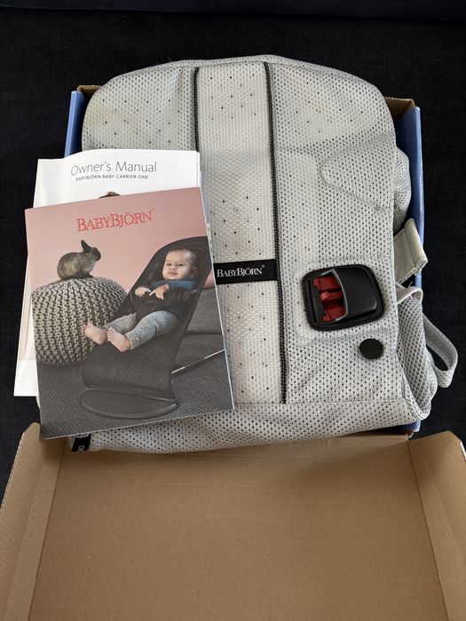 Marsupiu Baby Bjorn One Air nou