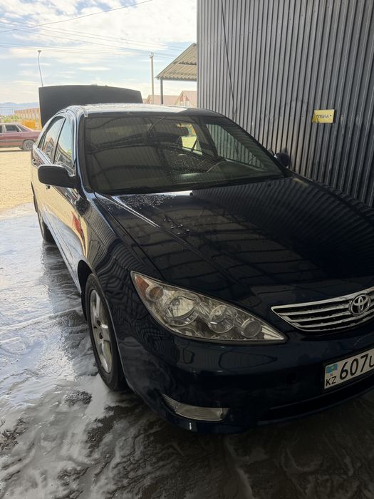 Toyota Camry 35
