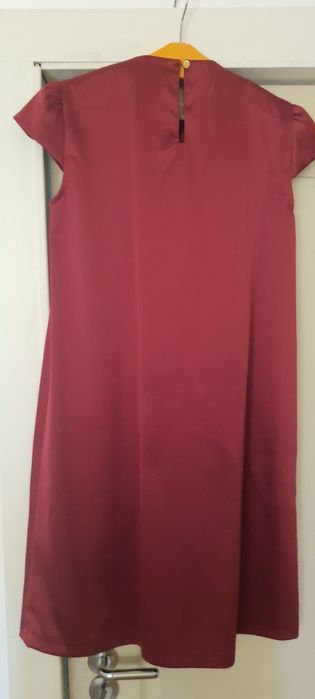 Rochie rochita eleganta 14-15 -16 ani