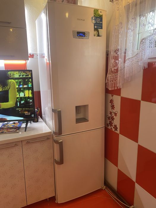 Combina frigorifica Beko