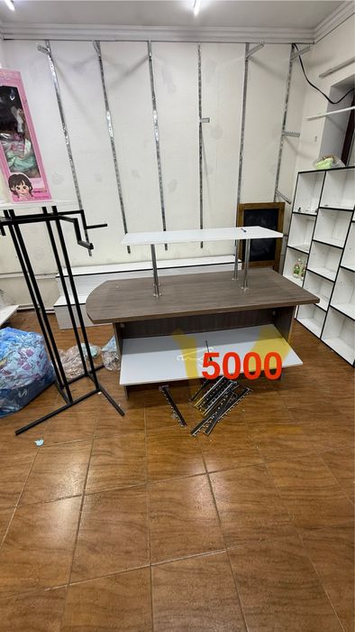 Мебель для магазина