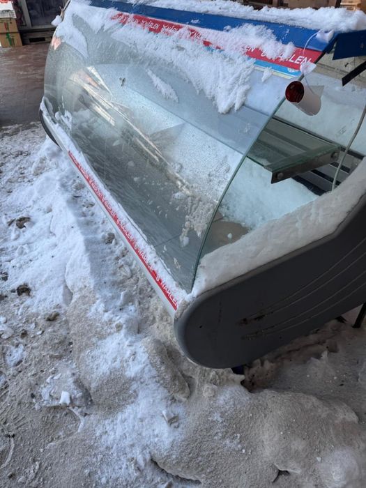 Витринные холодильники