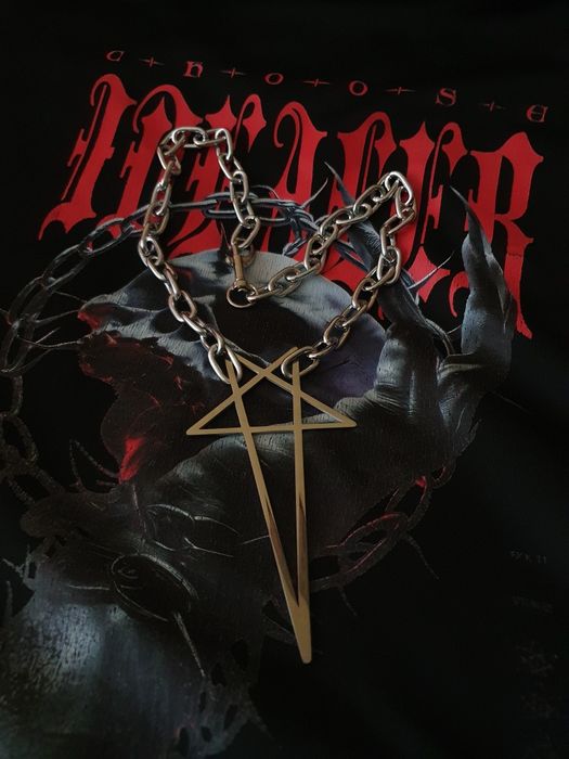 Lanț pentagramă OPIUM