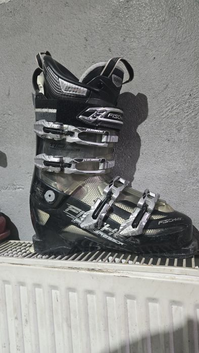 Clăpari ski Fischer Progressor