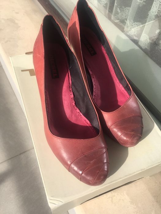 Дамски обувки Hugo boss- пантофки и Diеsel