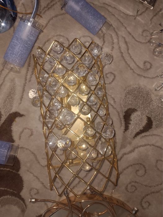 Новые люстры и бра