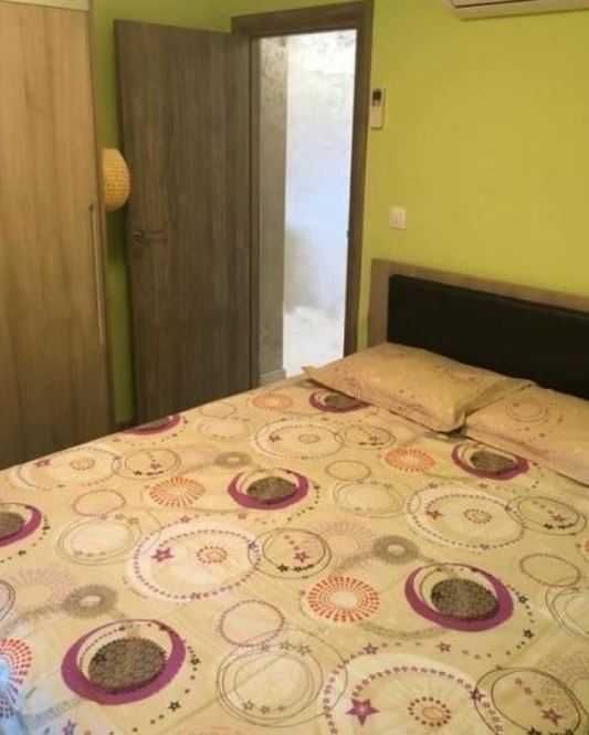 Дава се под наем Тристаен апартамент в София, Център - 63 кв.м за 550 € - Снимка #3