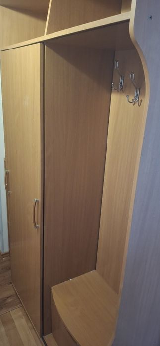 Продаём шкаф для одежды