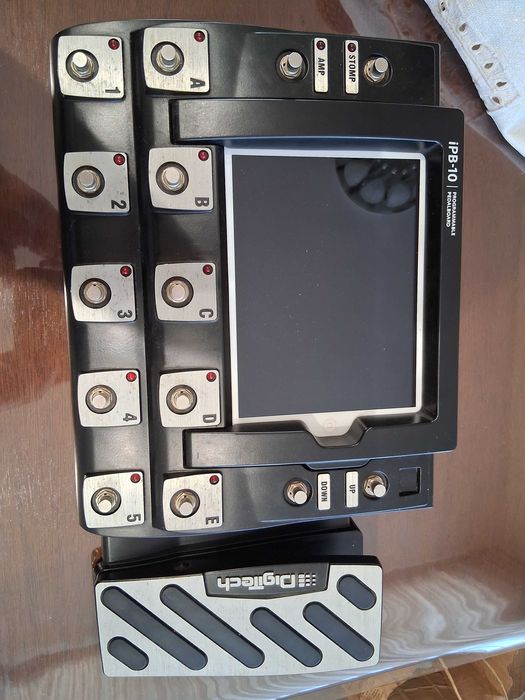 Процесор Digitech IPB10