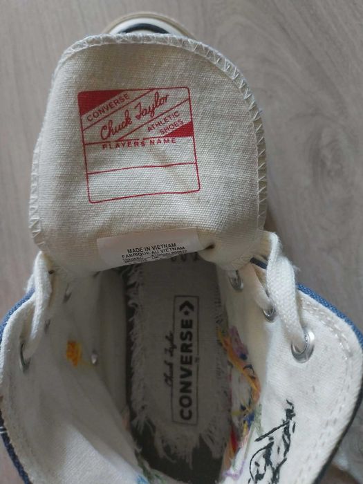 Бродирани Converse