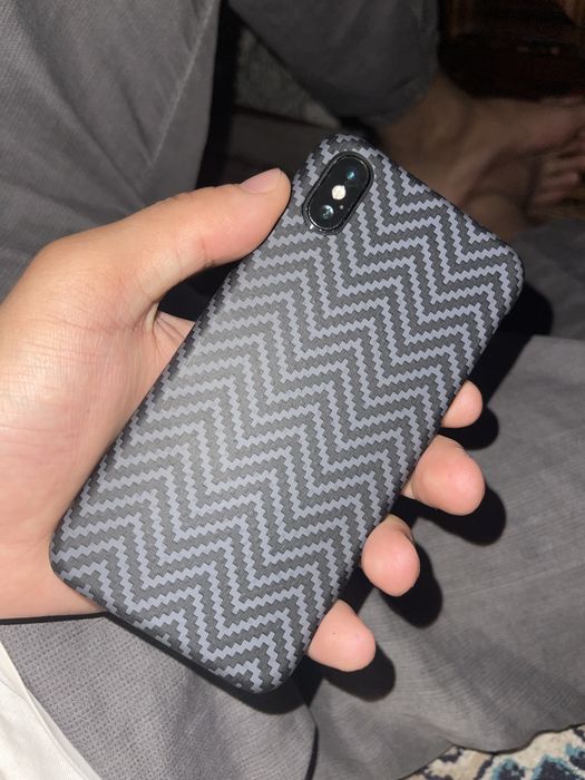 Iphone x 64 ishlidgan xolatda