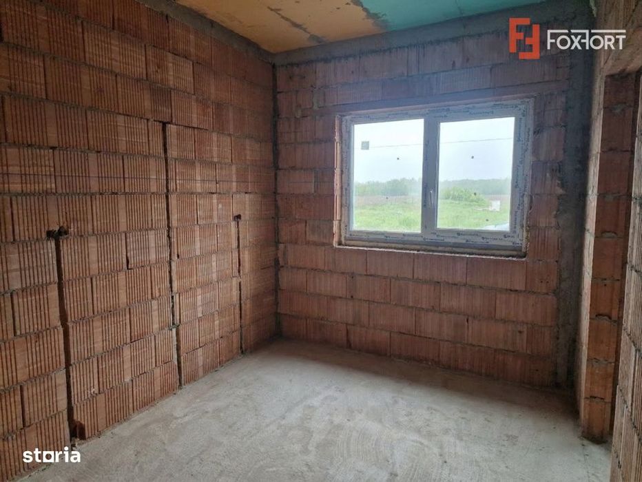 Duplex de vanzare cu 3 camere, zona Bucovat