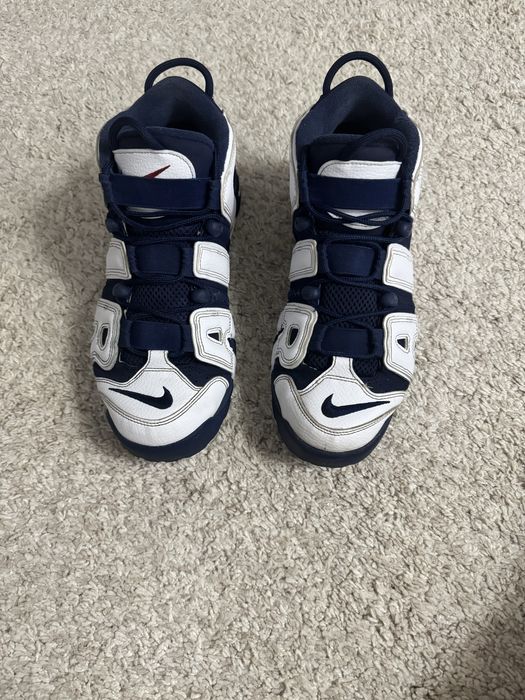 Nike More Uptempo 44